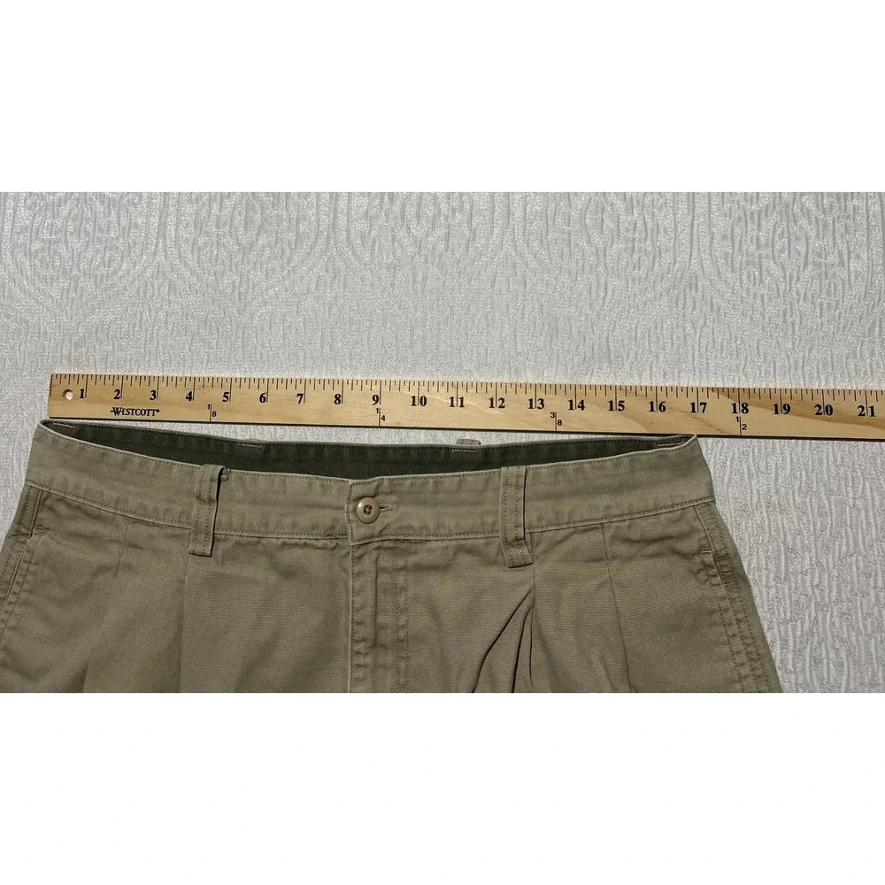 Arizona Jean Co Mens Khaki Pleated Chino Shorts Tan Cotton Utility Size 34